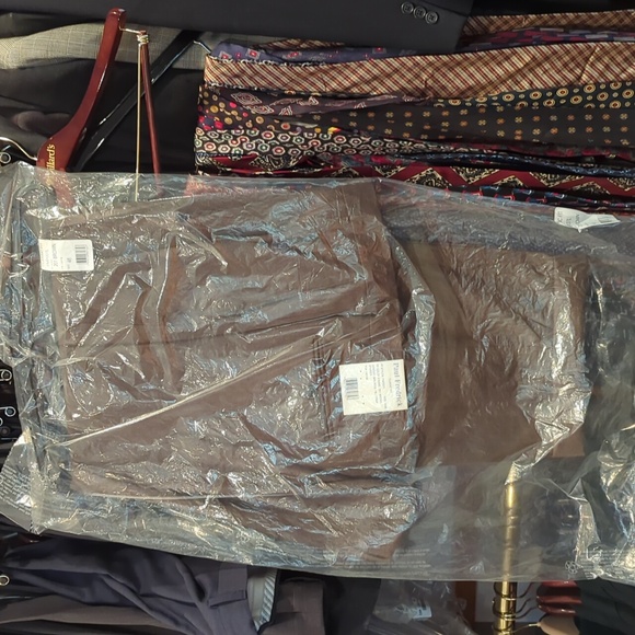 Paul Frederick brown classic fit chinos with pleats size 48w New. - Picture 4 of 5